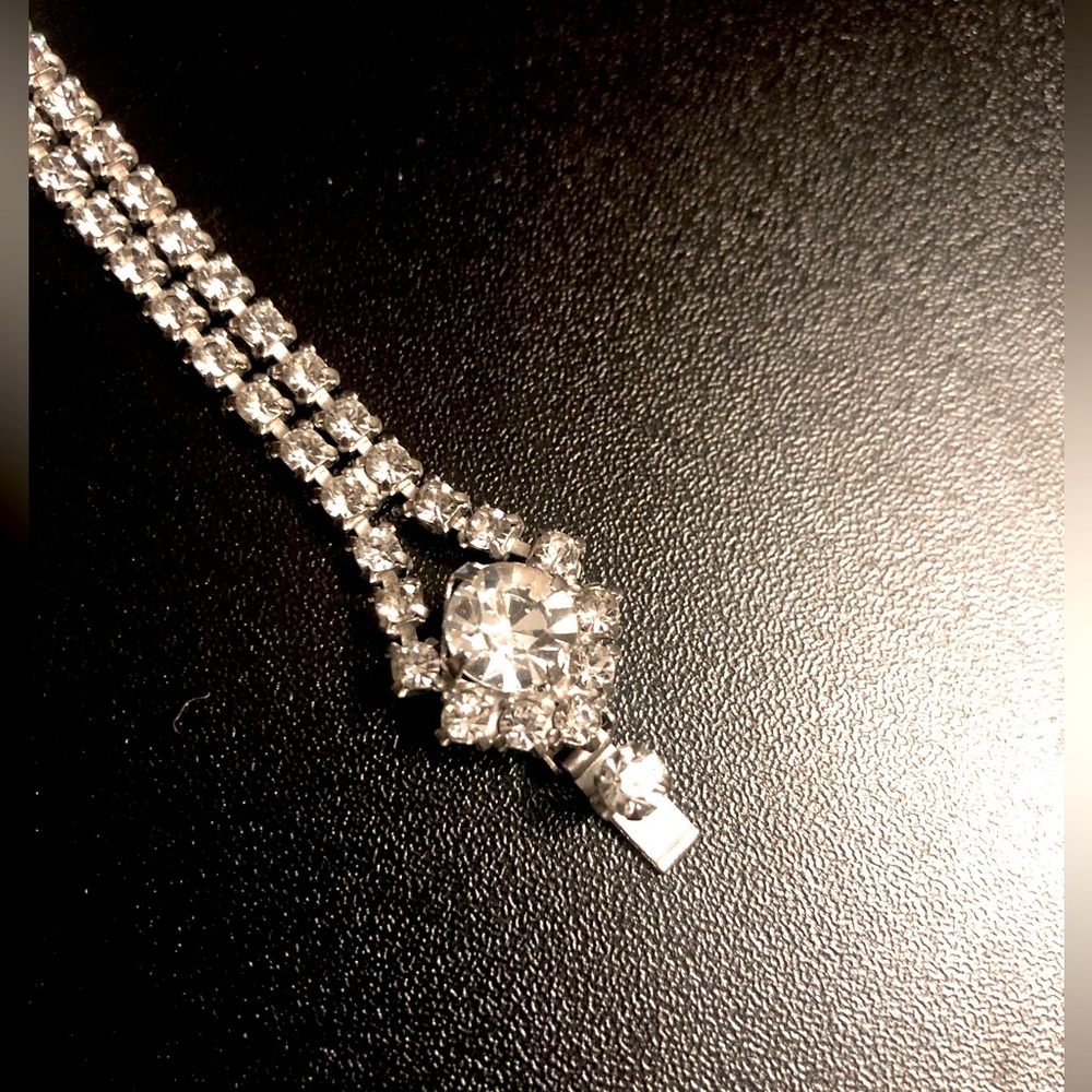Vintage Rhinestone Necklace & Bracelet Set - Picture 4 of 7